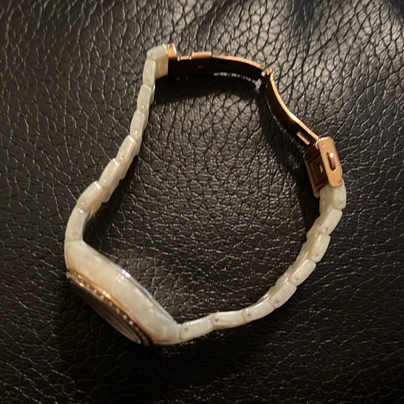 Fossil pearl watch - Picture 4 of 4